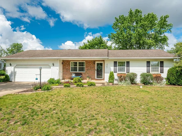 2702 Jean St, Winona Lake, IN 46590