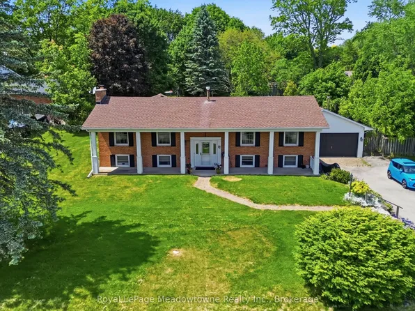 12 Huntsman Gate, Hamilton, ON L8N 2Z7