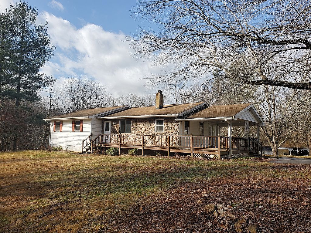 12 Dogwood Ln, Flint Hill, VA 22627 Zillow