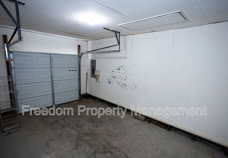 10116 Wimbledon Ct — Photo 52
