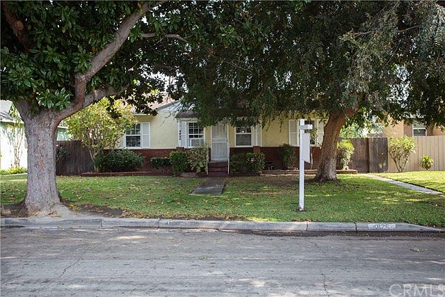 1st image of 4826 Sunfield Ave