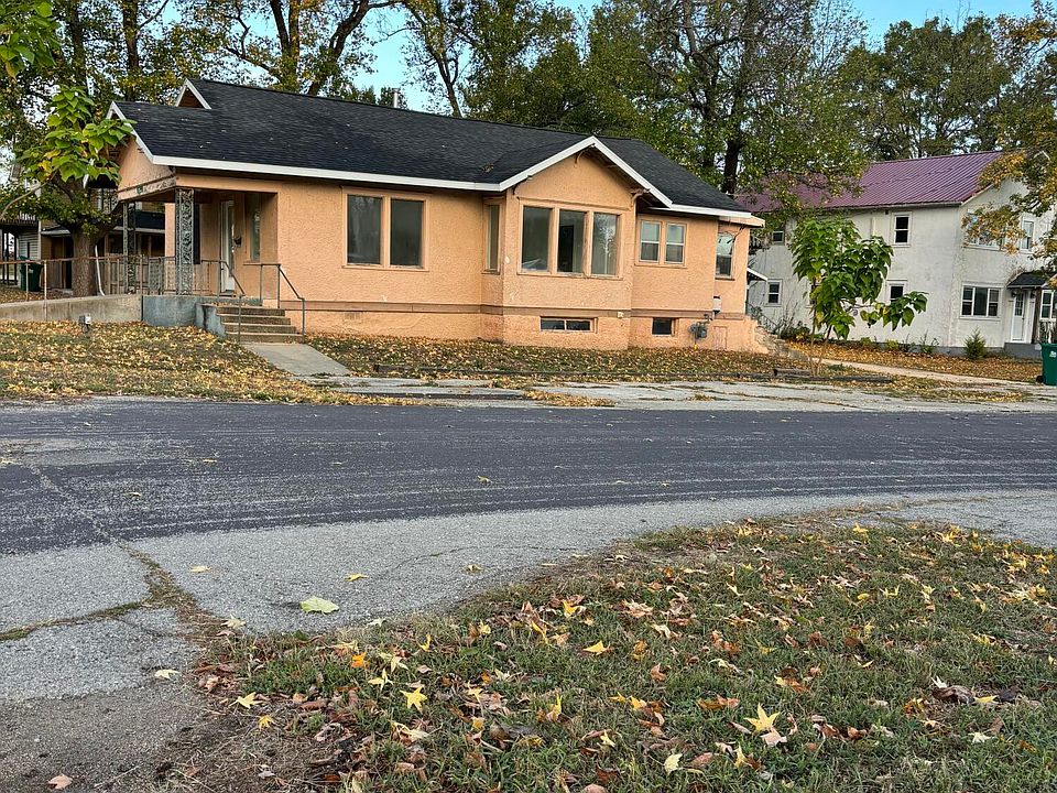 1st image of 221 E State Street