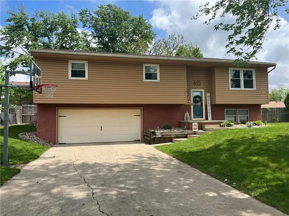 615 S Whitetail Cir, Mt Zion, IL 62549