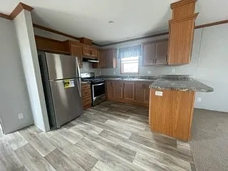 6100 W Lincoln Way — Photo 6
