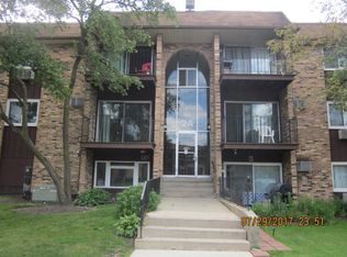 745 Hill Dr APT 213, Hoffman Estates, IL 60169