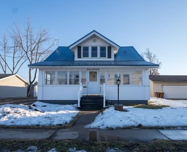 235 W Vine St, Mondovi, WI, 54755