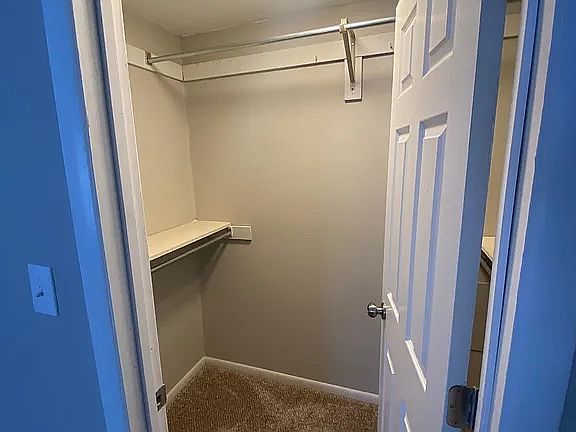 5th image of 643 Villa Rd APT D
