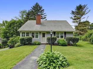 12 Longview Rd, Lanesborough, MA 01237