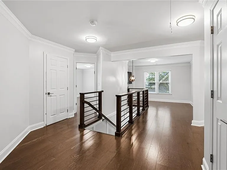 100 Cabots Cove Ct — Photo 30
