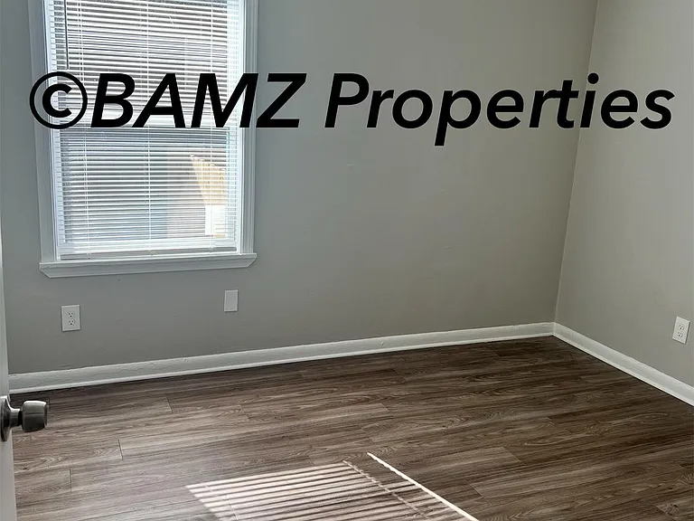 2721 Marlene St — Photo 15