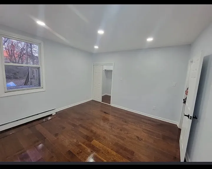 10 Rodwell Ave #1L — Photo 16