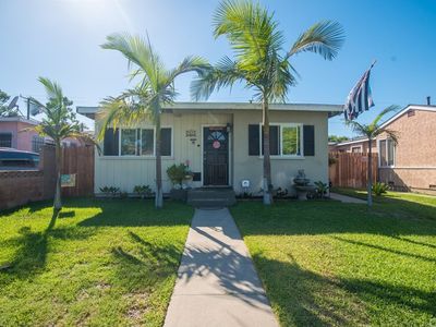 2921 Gale Ave, Long Beach, CA, 90810