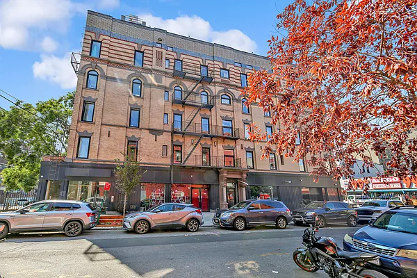 Rented by Prime Square Realty | media 12