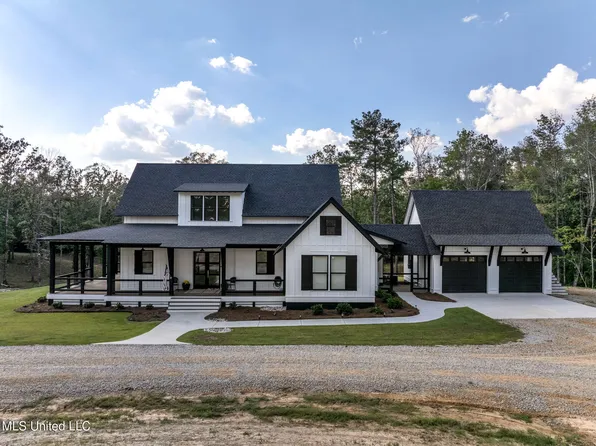 663 Lynn Ray Rd, Petal, MS 39465