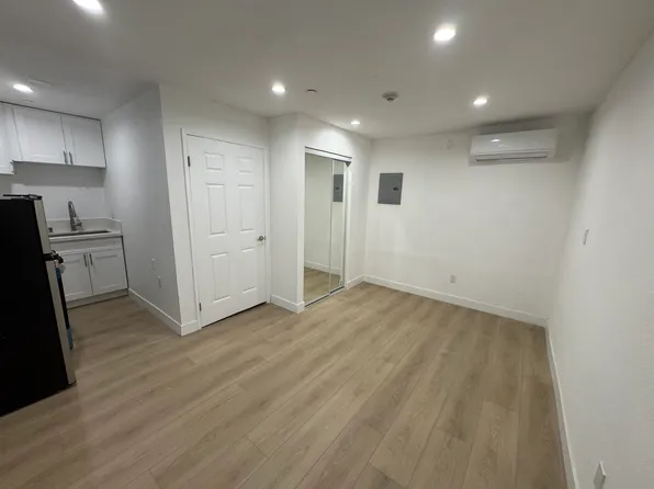 3821 Mentone Ave #100, Culver City, CA 90232