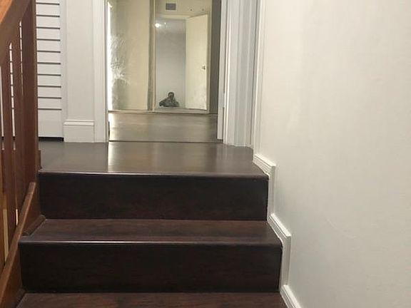3rd image of 2833 SW 11th Pl N