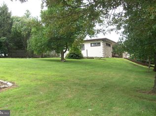 839 Welsh Rd, Philadelphia, PA 19115