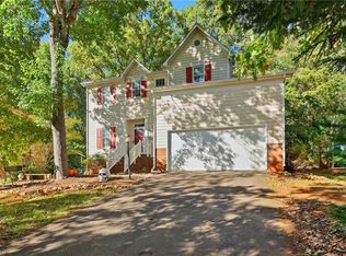 157 Leeds Ln, King, NC 27021