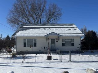 401 N Greenacres Rd, Greenacres, WA 99016