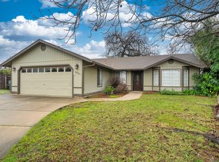 2825 Tropicana Ct, Redding, CA 96003