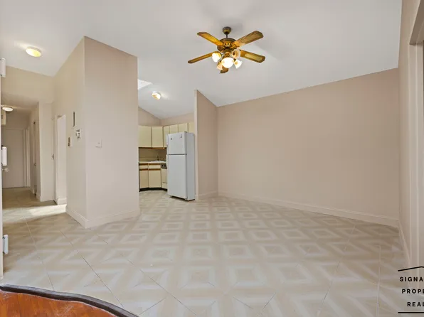 1105 East 72nd Street image 17 of 27