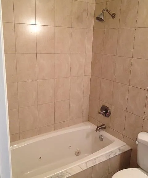 4065 Edgewater Dr #D — Photo 6