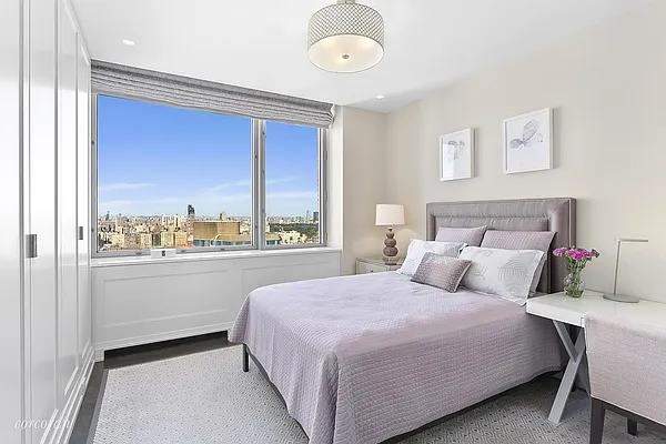 Sold by Corcoran | media 16