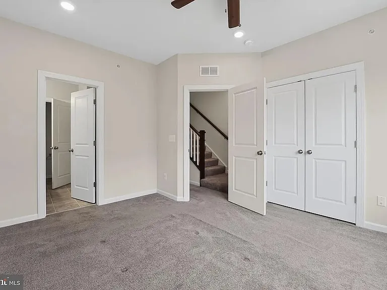 8041 Baxter St — Photo 15