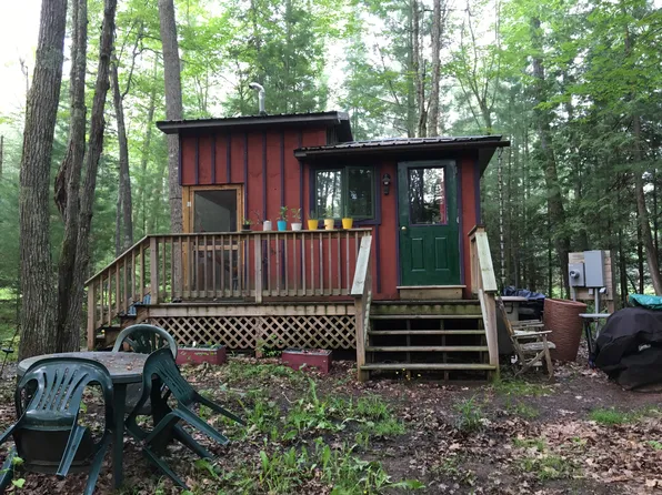 466 Wild Iris Ln, La Pointe, WI 54850