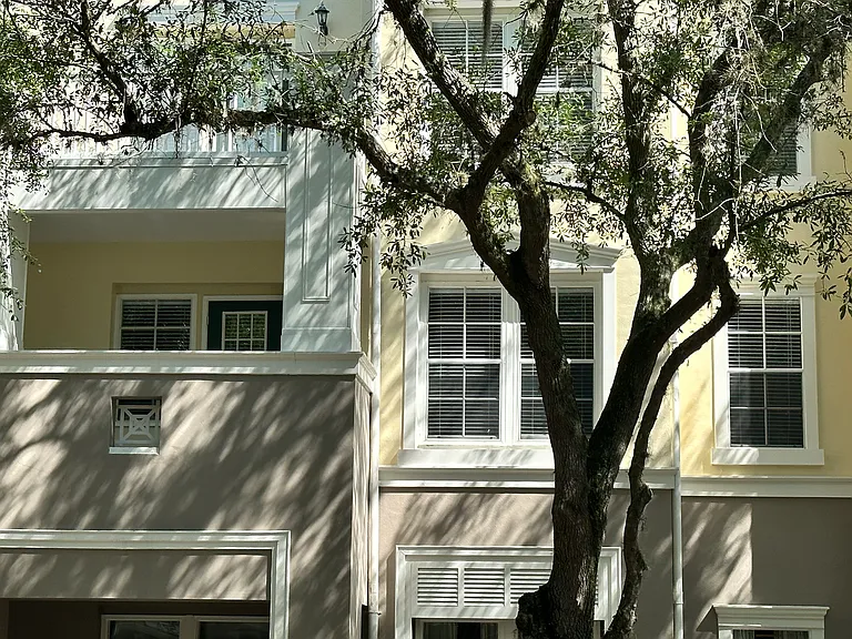729 Celebration Ave #729 — Photo 1