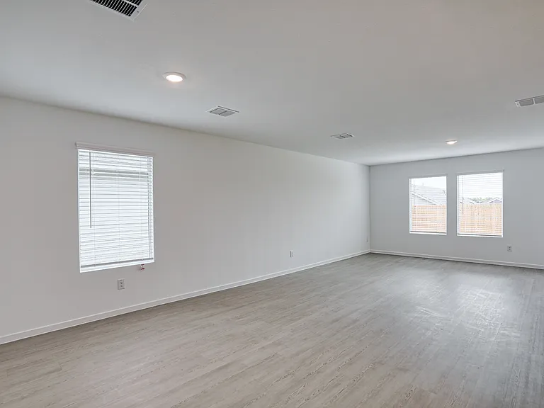 803 Ginkgo Way — Photo 14