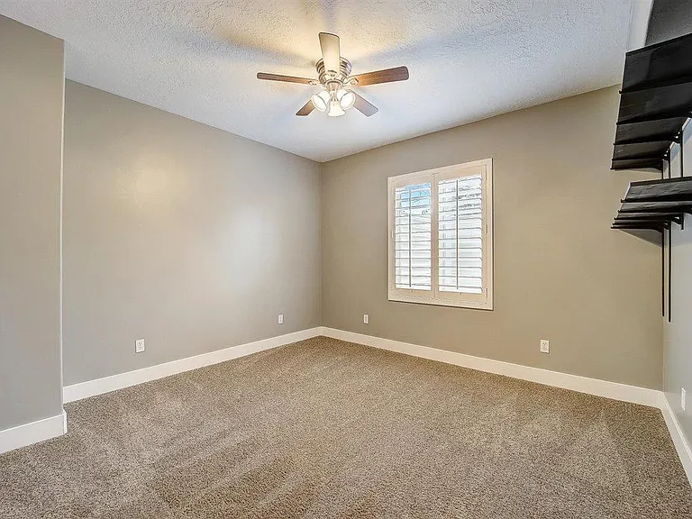 350 S Millers Mile Rd — Photo 18