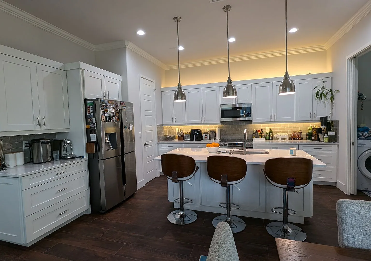 Contemporary 4 Bedroom single family home in SW Gainesville — Photo 4