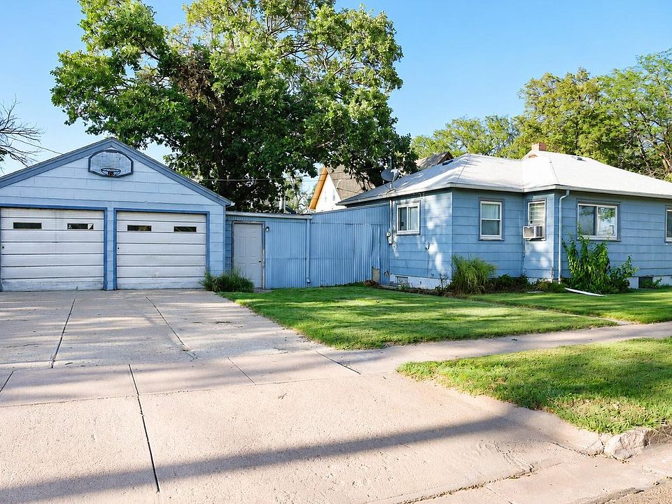 1st image of 301 Adams Ave