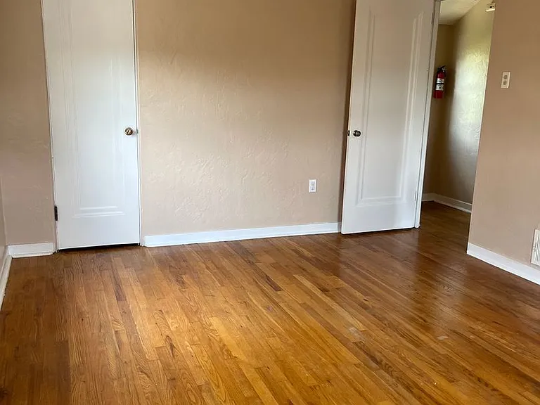 112 Bellanca Ave — Photo 14
