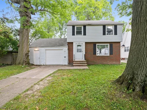 235 E 270th St, Euclid, OH 44132
