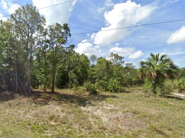 13042 W Baltic Ivy St, Crystal River, FL 34428