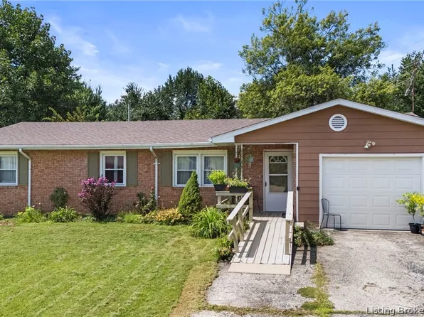 2241 Seneca Drive, Madison, IN 47250