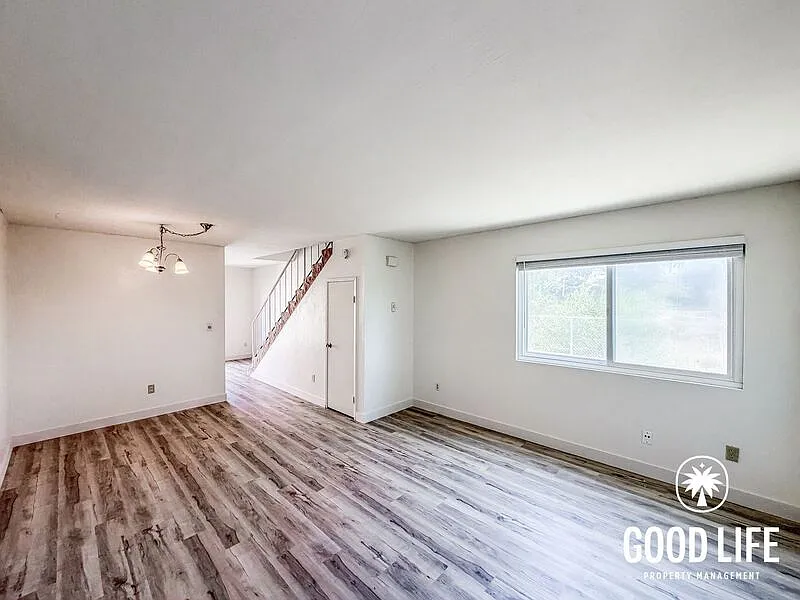 2 bed, 1.0 bath, 996 sqft, $2,800 — Photo 4