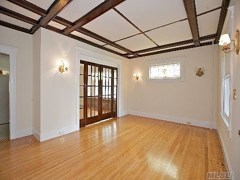 3rd image of 21 Driscoll Ave