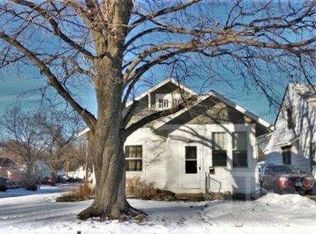 1607 Summit St, Marshalltown, IA 50158