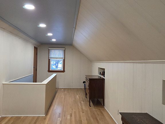 Upstairs Bedroom