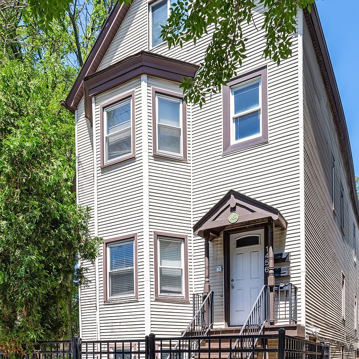 1st image of 1456 W Diversey Pkwy