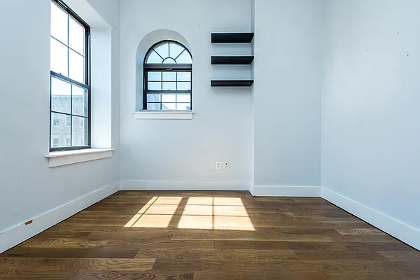 Rented by Nooklyn NYC LLC | media 27