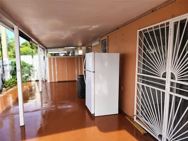 2250 W 74th Pl — Photo 7