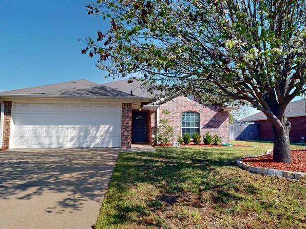 20141 Bluegrass Cir, Flint, TX 75762