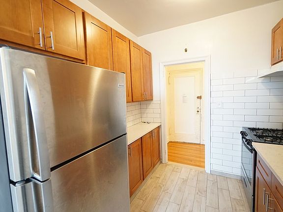 3rd image of 8520 Fort Hamilton Pkwy APT 6A