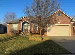 54361 Pine St, New Baltimore, MI