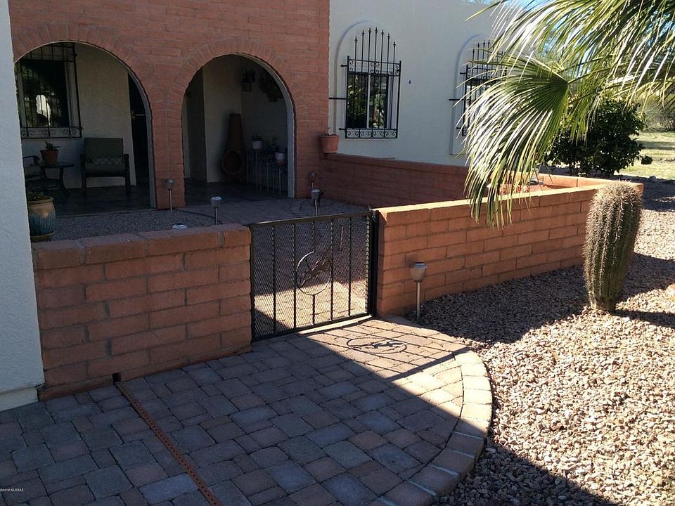 1st image of 278 E Calle Herboso