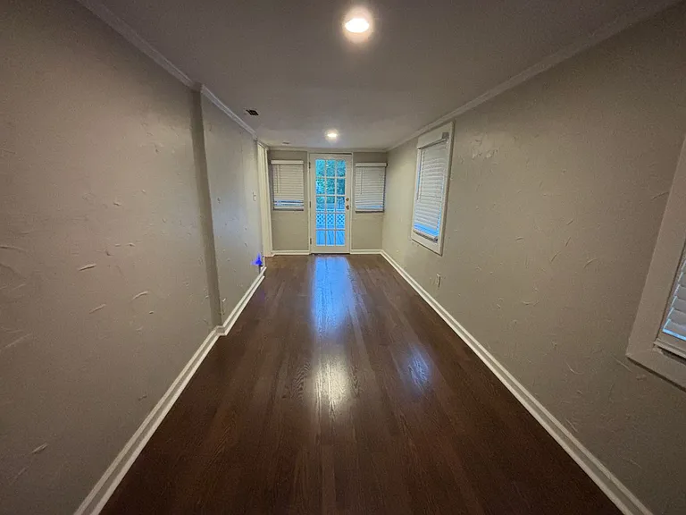 1213 Palmetto Rd — Photo 6